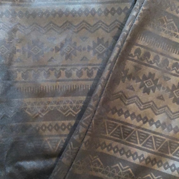 Black leggings - Picture 2 of 3